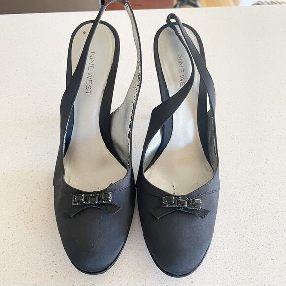 Nine West Black Slingback Heels Fabric Size 9 with 4.5” Heel Round Toe - Picture 3 of 11